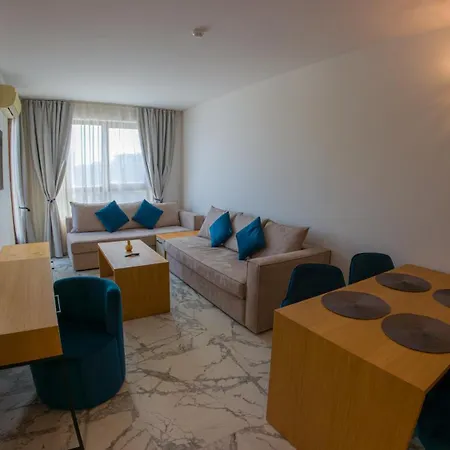 Goldensands Golden Sands