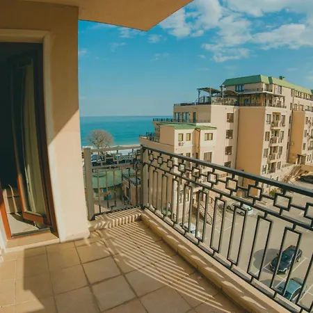 Goldensands *