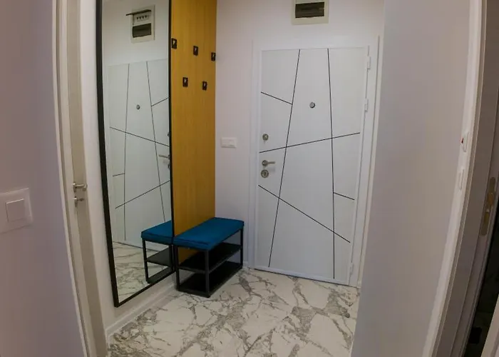 アパート Goldensands